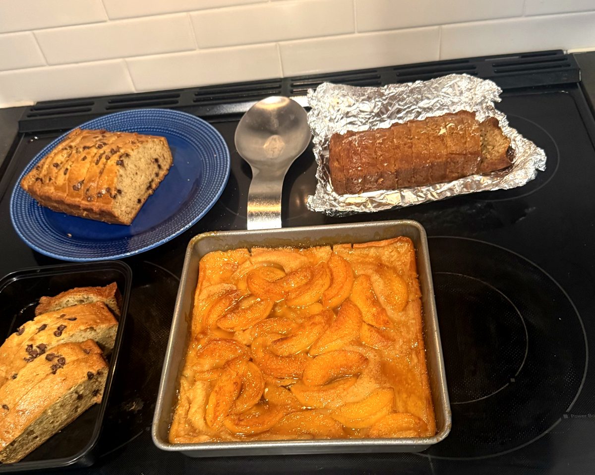 Peach cobbler pan with banana bread slices